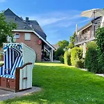 Mit Balkon By Interhome Lancken-Granitz